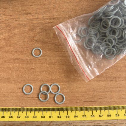 Ramínkové poutko/kolečko kov šalvěj