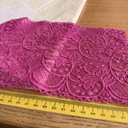 Magenta pružná krajka Tylex 16 cm