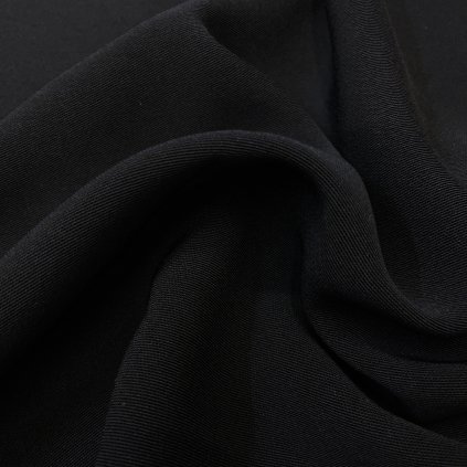 Splývavý oblekový polyester, černý kepr