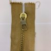Zip okrový zlaté zoubky 25CM