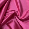 Výrazně růžový satén, pružný, lesk
