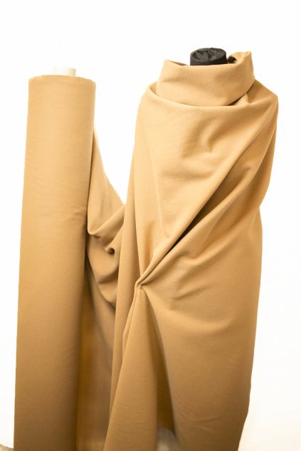 Flauš metráž CAMEL látka premium