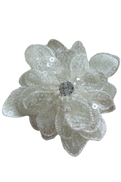 3289 1 kvetinova aplikace sya ivory