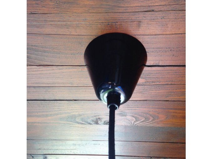 Plastový baldachýn kónický černý