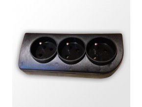 3 zásuvka - černá