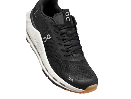 ON Cloudnova Form 2,Black/Ivory