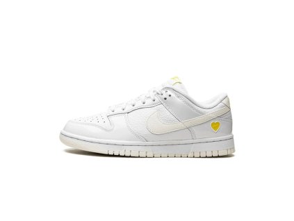 Nike Dunk Low "Valentine's Day Yellow Heart"