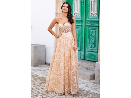 322 0877 Macadamia Nut 1