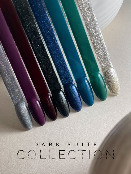 DARK SUITE COLLECTION M