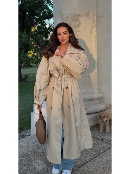 Podzimní béžový trenčkot