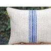 középen középkék csíkos kendervászon párnahuzat 33x44cm