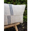 Kék csíkos kéziszőttes zsákvászon párna