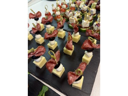 Pršut, mozzarella, rukola