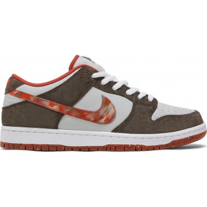 NIKE SB DUNK LOW CRUSHED D.C.