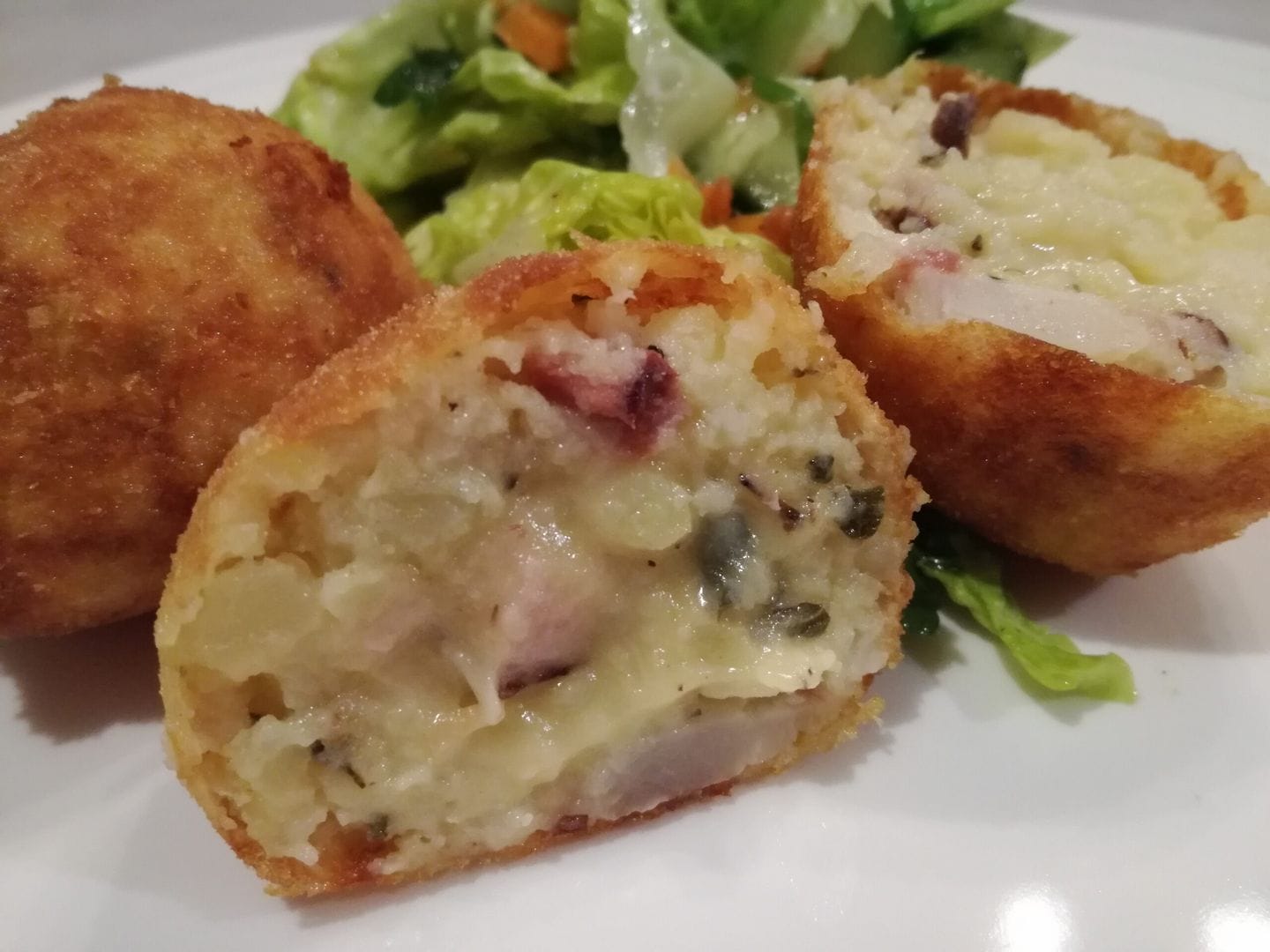 Bramborovo-sýrové krokety