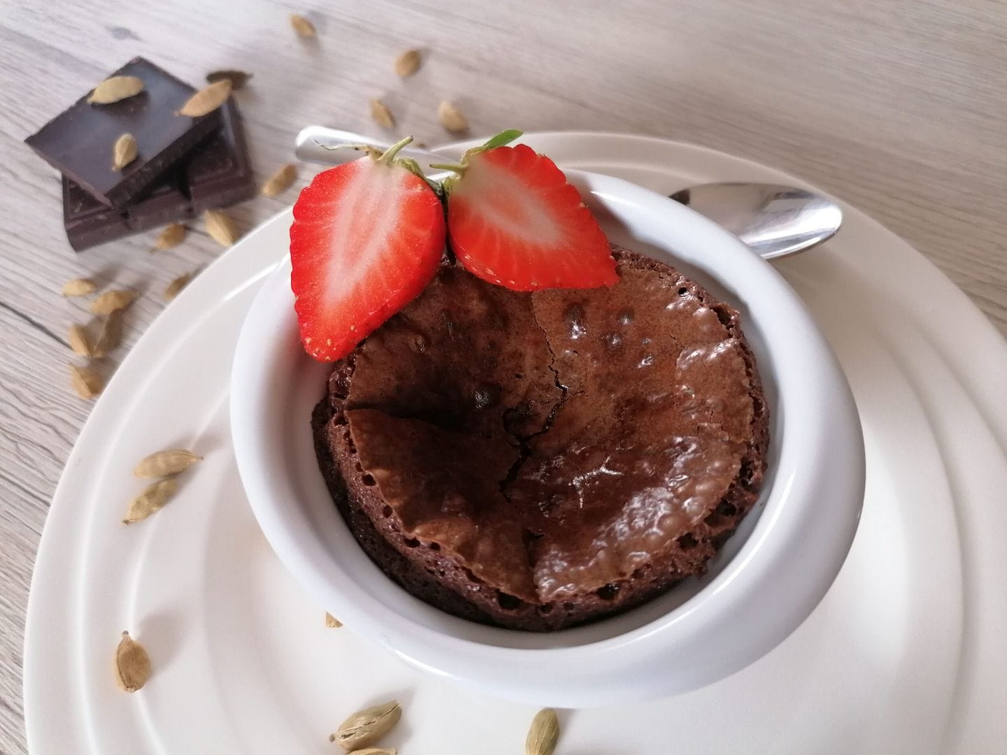 Čokoládový fondant s kardamomem