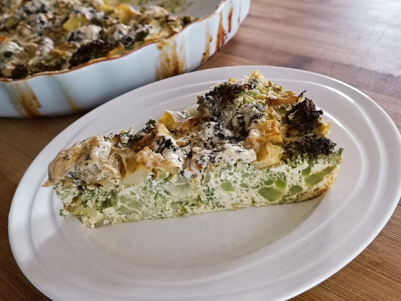 VIDEORECEPT: Zapečená brokolice s kořením Vindaloo