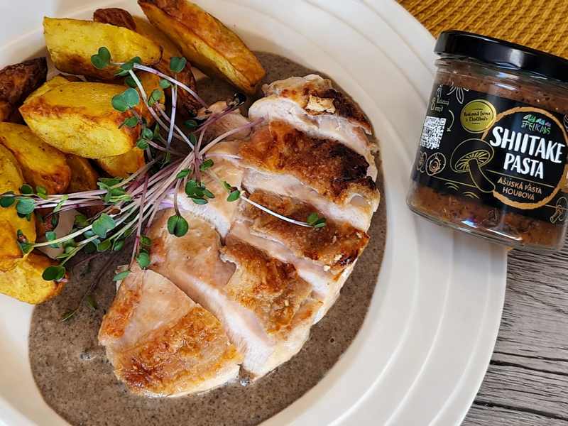 Kuřecí steak s shiitake omáčkou