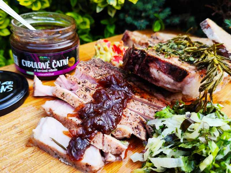 Texas steak s cibulovým čatní