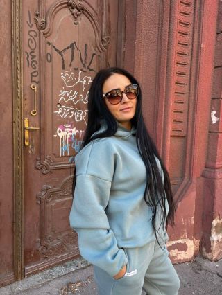 Užívajte si pohodlie našich teplákoviek 🩵