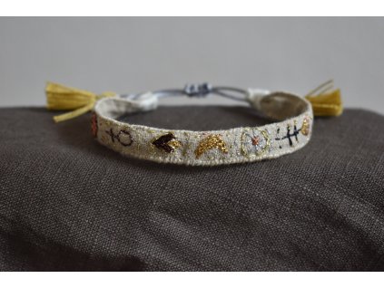 Vyšívaný náramek #382