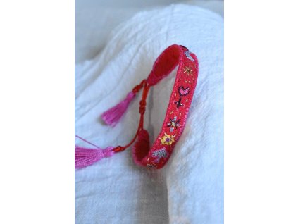 Vyšívaný náramek symboly