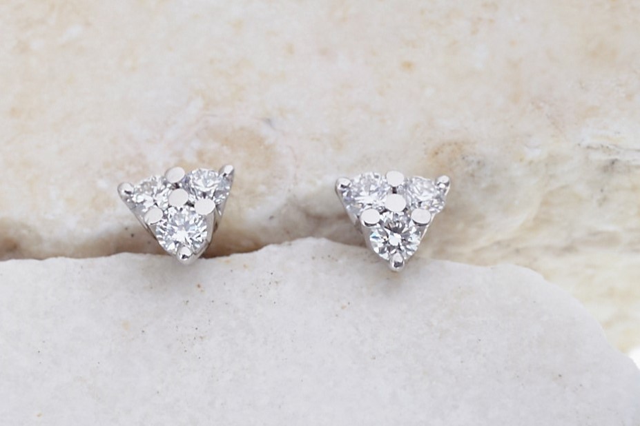 Magic Triangle: Netradiční šperk, co ihned zaujme