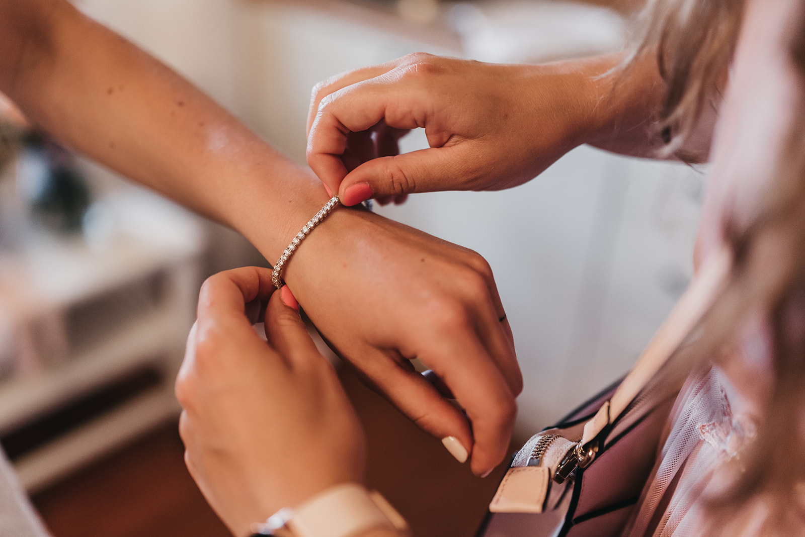 BOBOVIDE: Tenisový náramek KDYŽ ŠPERKY MAJÍ PŘÍBĚH...