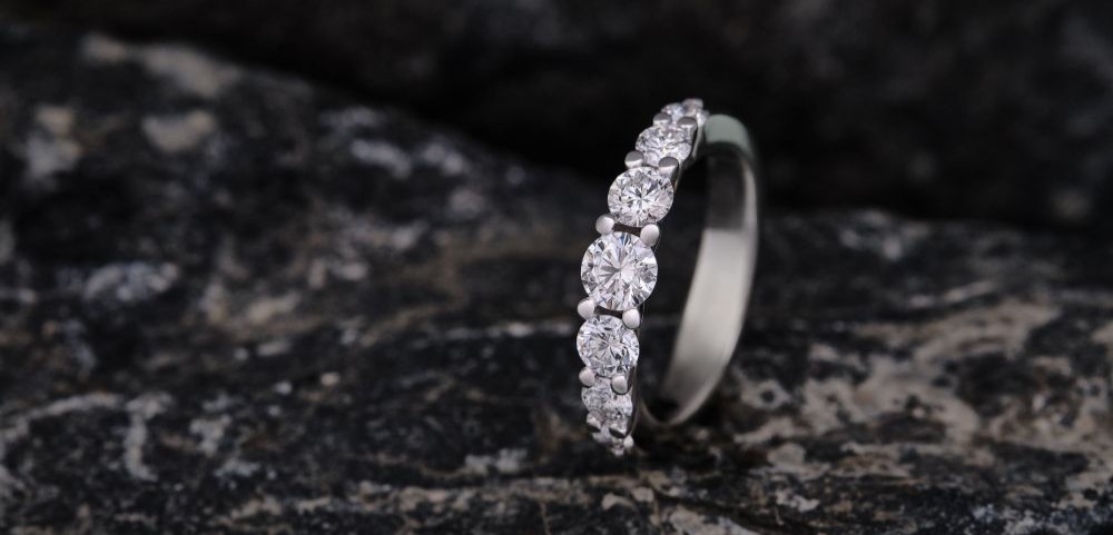 Jak poznat kvalitní šperk: Rady od odborníka