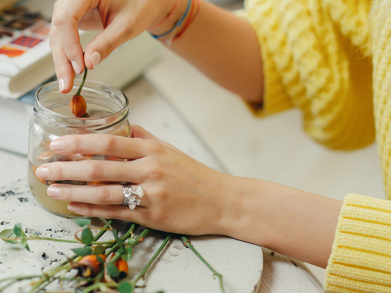 5 gwarantowanych sposobów na znalezienie odpowiedniego rozmiaru pierścionka