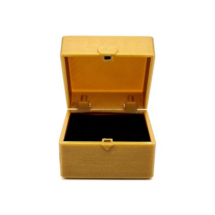 Dárková krabička z recyklovatelného plastu Tiami, zlatá