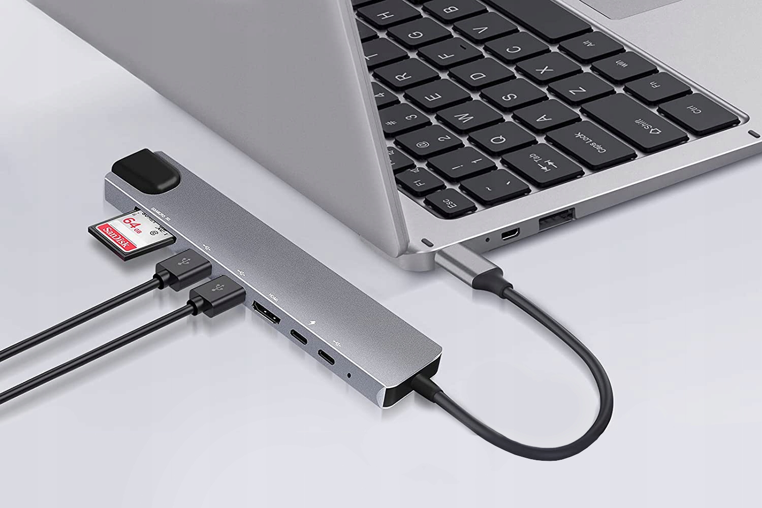 ADAPTÉR 9v1 HUB USB-C HDMI RJ45 Ethernet SD Použití USB, FireWire