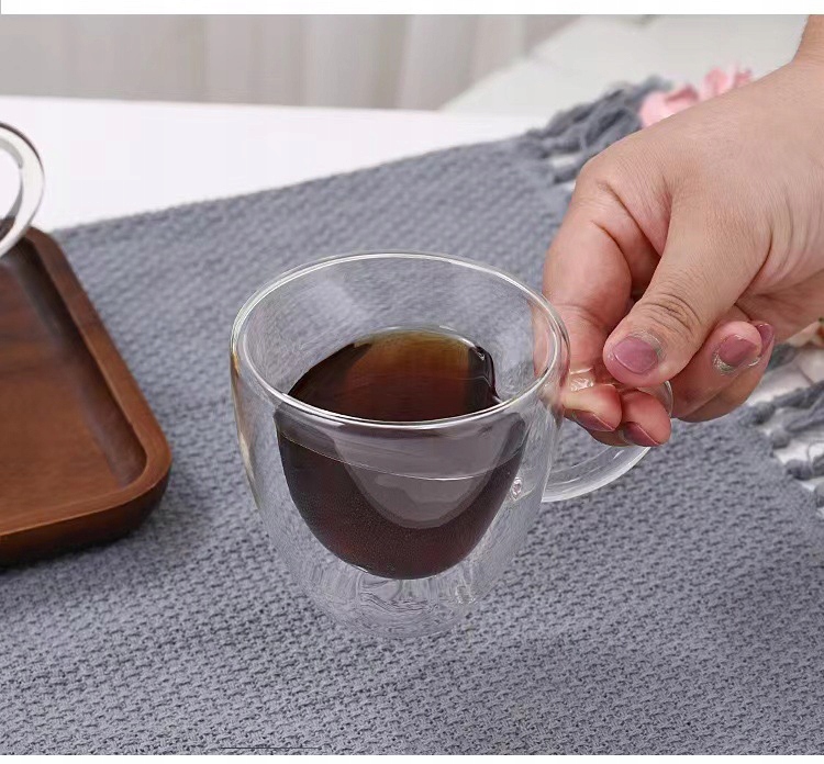 6 x TERMOSKLENICE NA KÁVU A NÁPOJE SRDCE 250 ml ATESTOVANÉ Značka Koanni