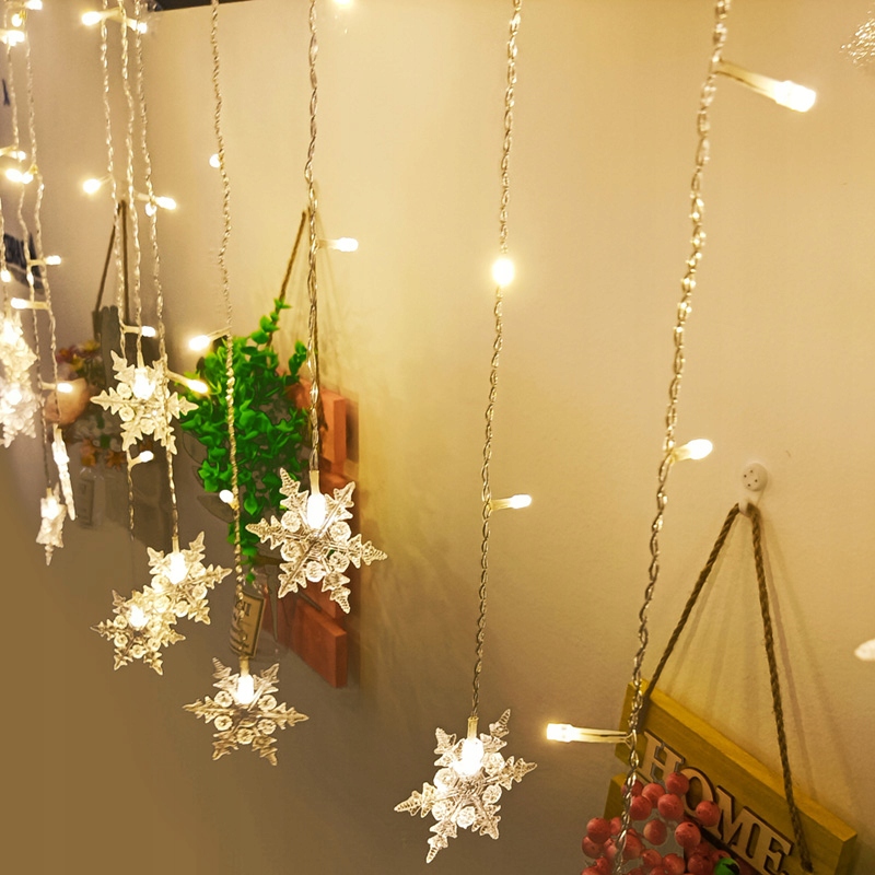 VÁNOČNÍ STROMEČKY SVĚTELNÝ ZÁVĚS DO OKNA SNĚHOVÉ VLOČKY VLOČKY LED Barva světel žlutá