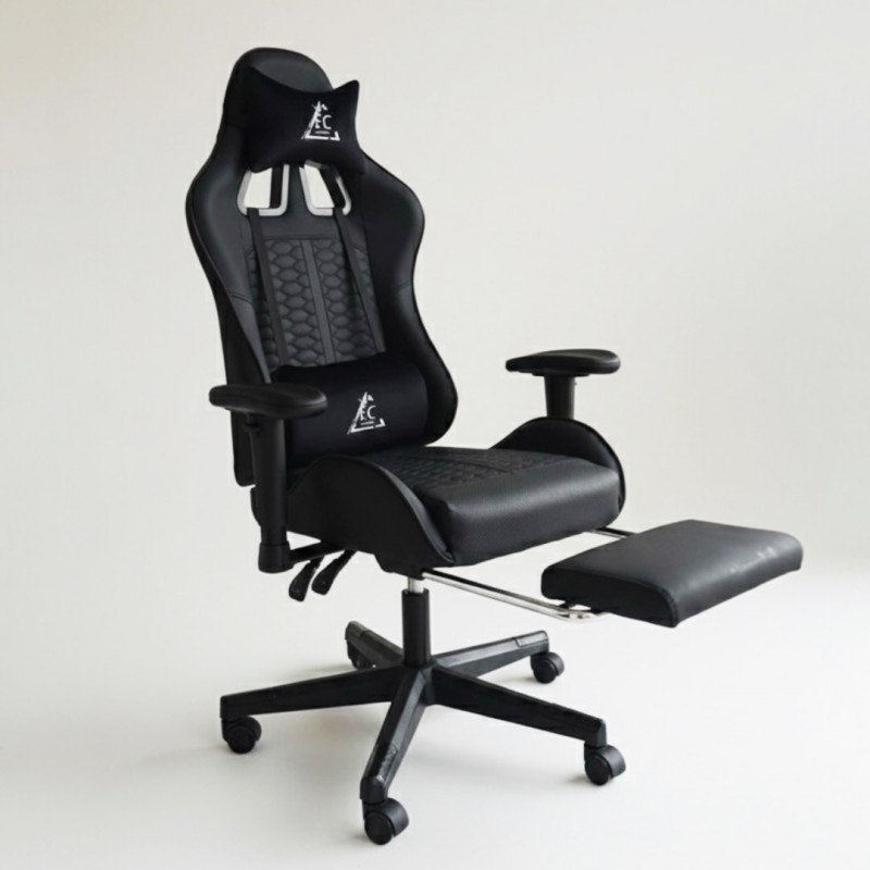 Otočná herní židle EvoChair s masážním přístrojem a nastavitelnými područkami Stav balení originální