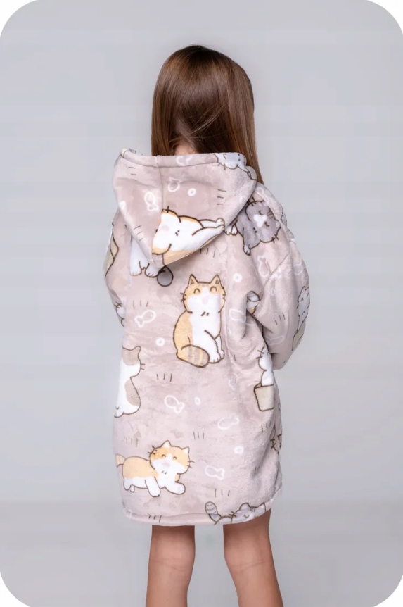 Dětská teplá mikina s přikrývkou DEKA oversize mikina teplá silná mikina MIKINOVÁ DEKA 2v1 XXL, KOČKY, chlupatá Velikost XXL