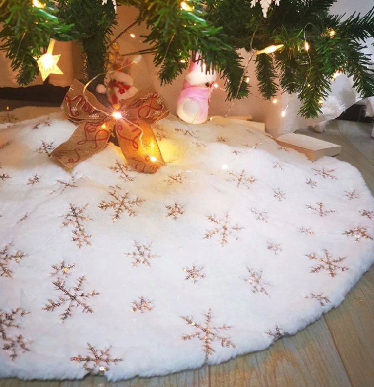 KOBEREC POD VÁNOČNÍ STROMEČEK PODLOŽKA BÍLÁ HVĚZDIČKY ZLATÝ KOBEREC 116 CM JAKO DÁREK Počet kusů v balení 1 ks.