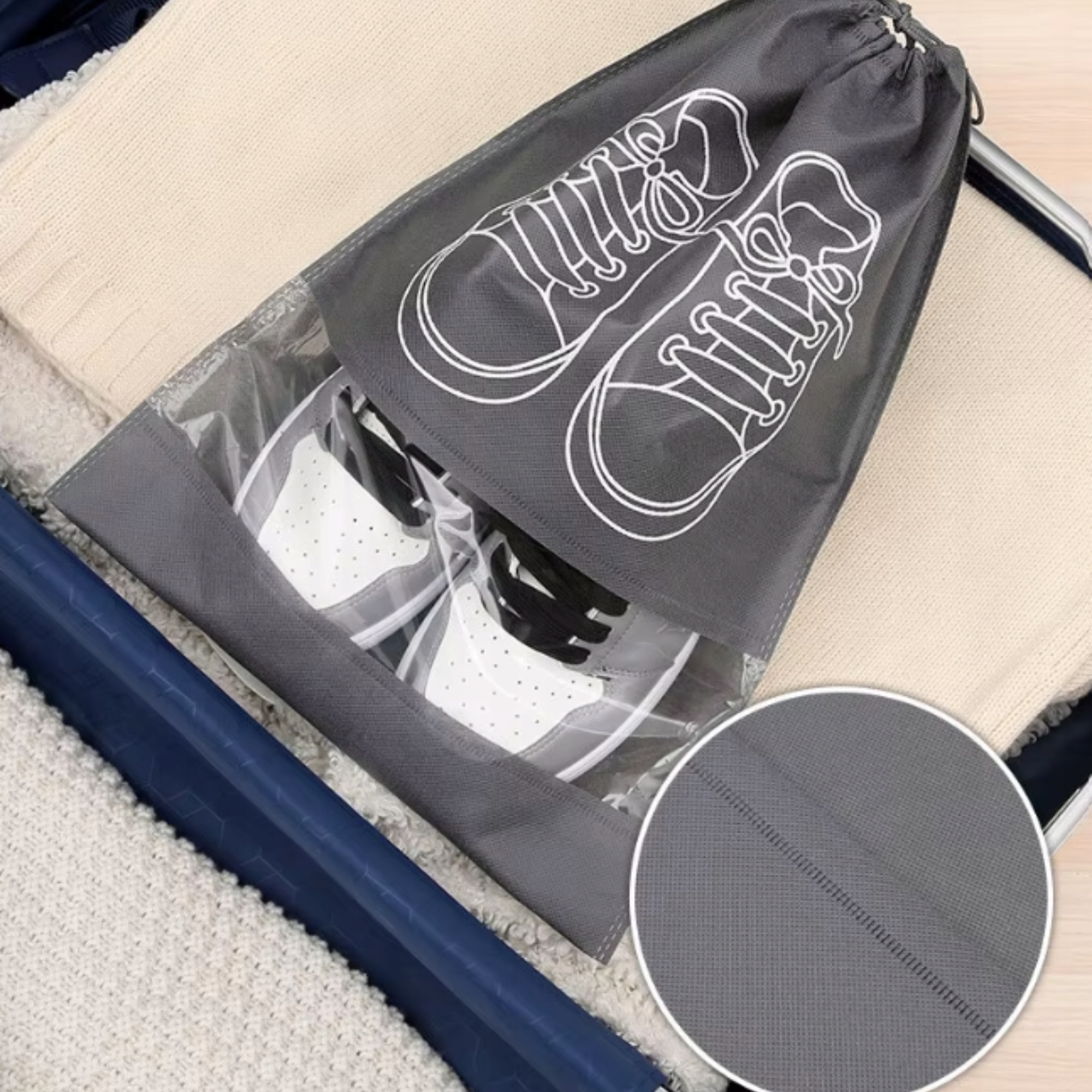 Batoh Příruční zavazadlo pro letadlo 45x30x20 LOT Lufthansa EasyJet USB na botu Kód výrobce PLECAK101