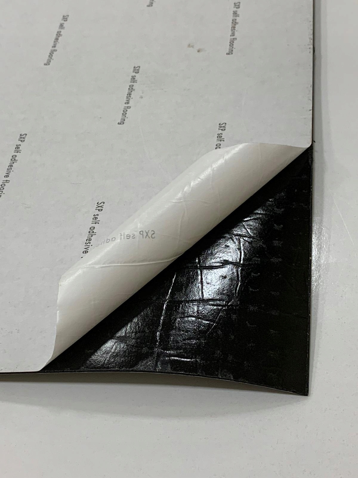 10x SAMOLEPICÍ BÍLÝ MRAMOROVÝ PVC LESKLÝ Koanni Barevná řada bílá