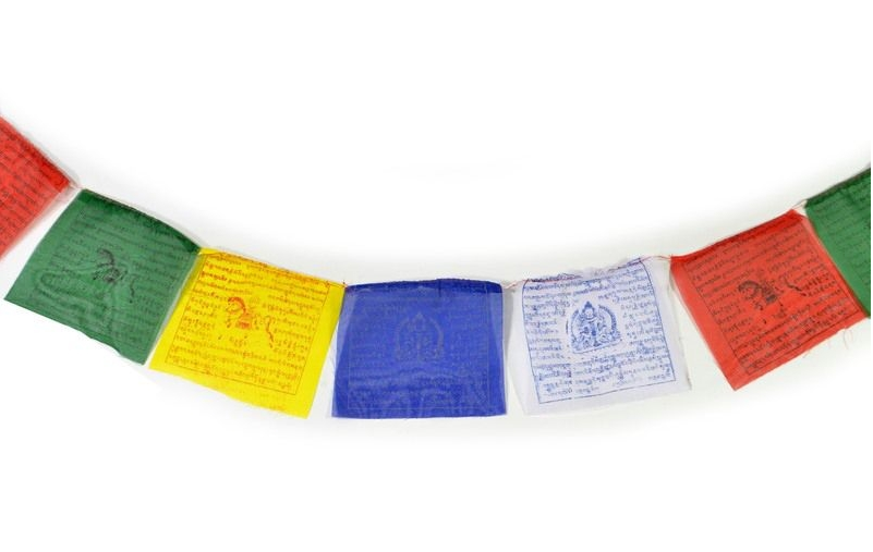 Tibetská vlajka a modlitební vlaječky velikost cm: "L" 24,5x31 cm, délka 270 cm