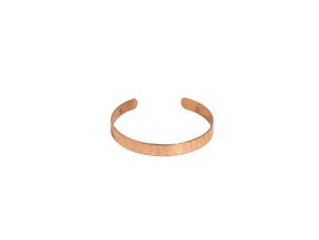 Hammered Armband White Background