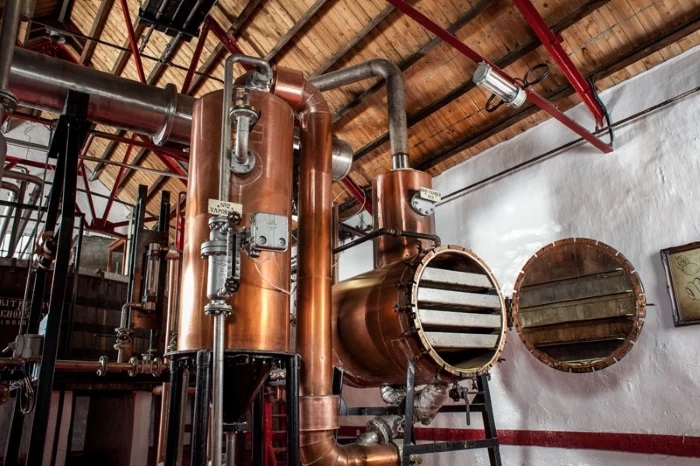 Caorunn_Scottish_gin_distillery_2