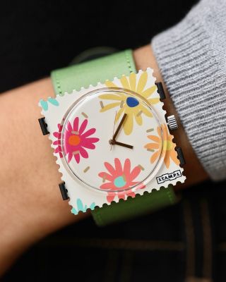 Scrolluješ a hledáš něco nového? 💫 Tohle je tvoje znamení – mrkni na STAMPS e-shop....