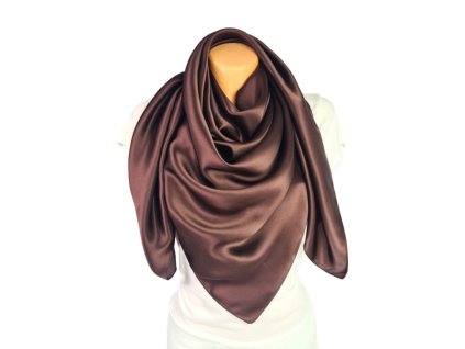 Hedvabny svet satku tmave hnedy elegantni slavnostni velky hedvabny satek cokoladovy jednobarevny bez vzoru tina moda 4400112 (1)