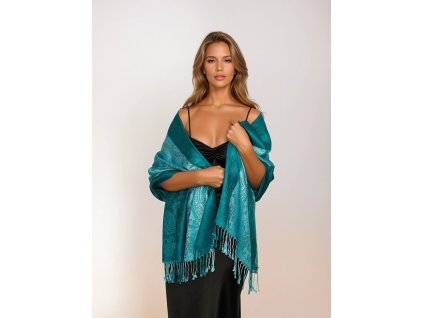 tyrkysova zelena vlnena sala pled do divadla na saty stola pelerina panska elegantni sala ton v tonu (1)