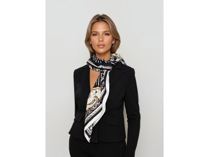 velky satek cerny bily recke helenske ornamenty twill material matny lesk hedvabny svet tinamoda (1)