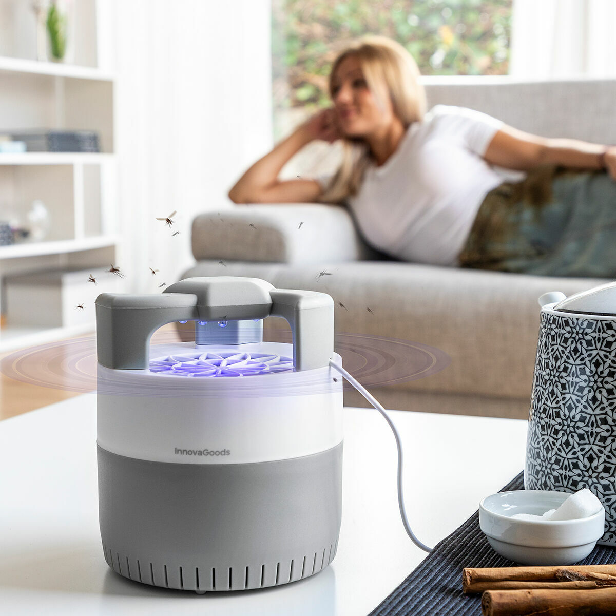 InnovaGoods Sacia lampa proti komárom KL Silen