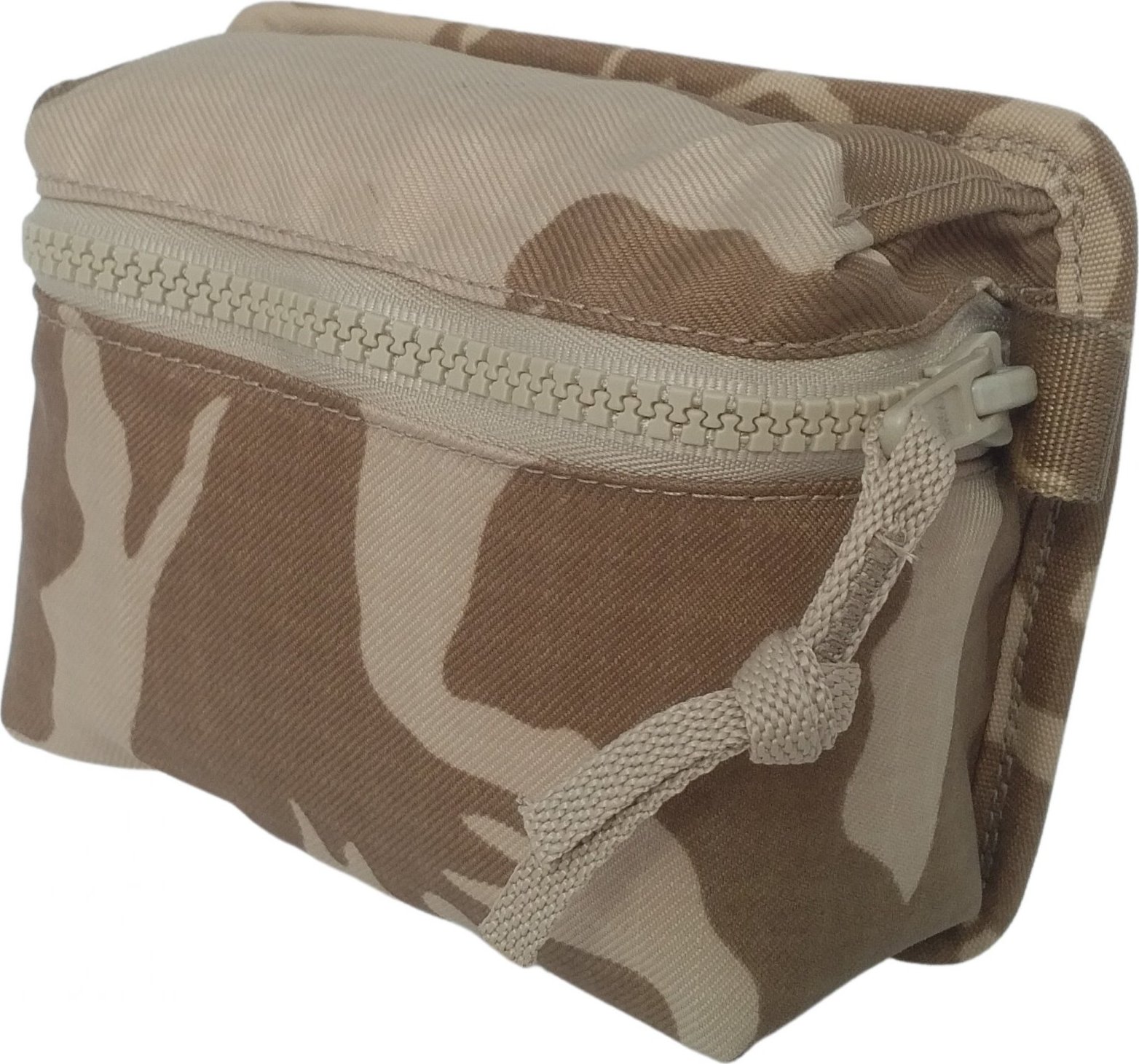 SPM-Liberec / Sewing Development Czech Company s.r.o. Přední pouzdro k vestě taktické univerzální 2007 s béžovým potiskem vz.95 desert (31111P) SPM pravé