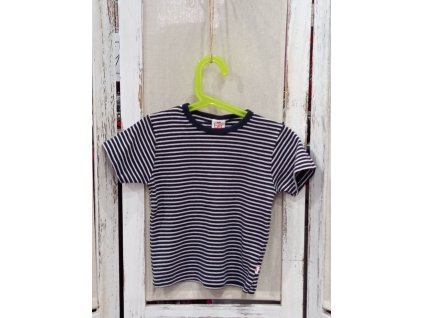 Dívčí tričko velikost 104 BO