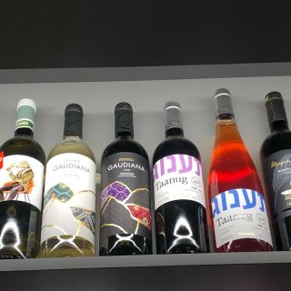 Наше испанское вино еще ближе к Вам - теперь на Жижкове в @atelierlavino